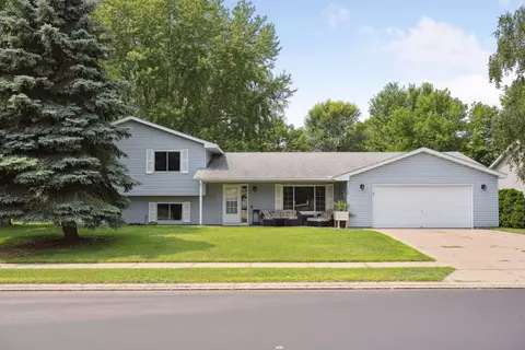 11250 3rd St SE, Becker, MN 55308