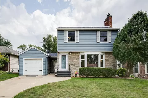 1874 Montreal Ave, Saint Paul, MN 55116