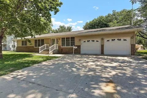 302 N Gorman Ave, Litchfield, MN 55355