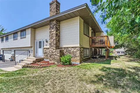 1661 Hickory Ln, Eagan, MN 55122