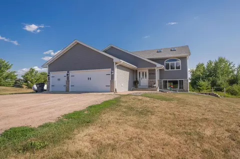 6880 560th, Pine City, MN 55063