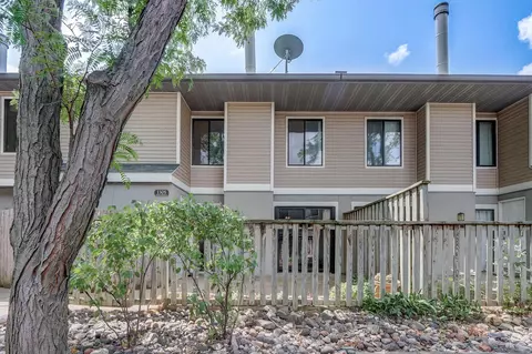1305 Landmark Trl S, Hopkins, MN 55343