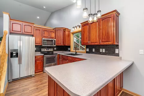 1809 Maple Ln, Saint Cloud, MN 56304 photo 7