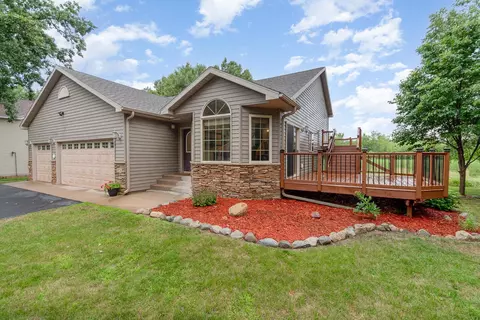 1809 Maple Ln, Saint Cloud, MN 56304 photo 3