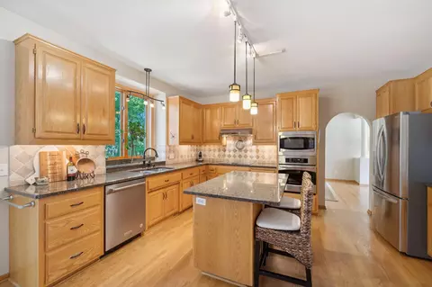 4783 Highcroft Ct, Eagan, MN 55122 photo 12