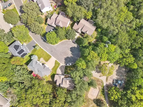 4783 Highcroft Ct, Eagan, MN 55122 photo 4