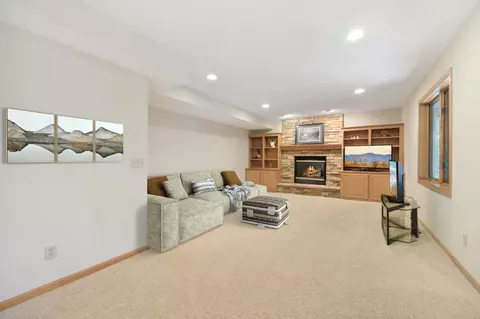 4783 Highcroft Ct, Eagan, MN 55122 photo 33