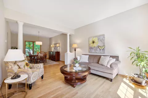 4783 Highcroft Ct, Eagan, MN 55122 photo 9