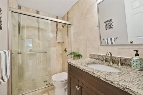 4783 Highcroft Ct, Eagan, MN 55122 photo 29