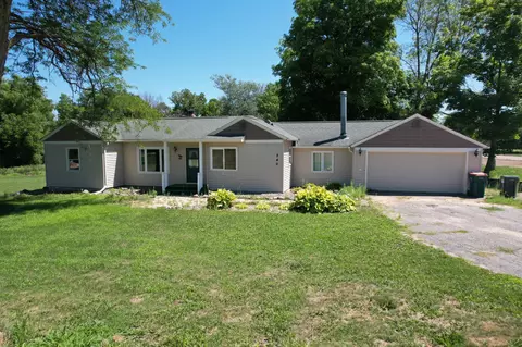 240 Minnesota Ave S, Oronoco, MN 55960