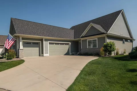 3336 Weston Ct SW, Rochester, MN 55902