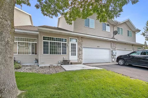 12731 Drake Cir NW, Coon Rapids, MN 55448