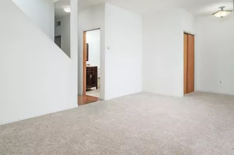 503 E 26th St, Minneapolis, MN 55404 photo 9