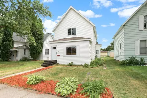 508 4th St NE, Little Falls, MN 56345
