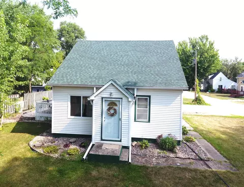 22043 586th Ave, Austin, MN 55912