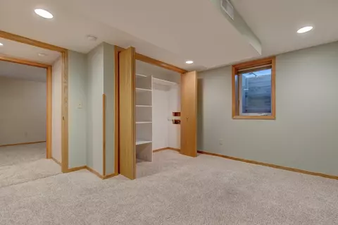 307 Carrow St, Marshall, MN 56258 photo 35