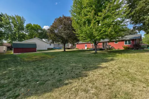 307 Carrow St, Marshall, MN 56258 photo 43