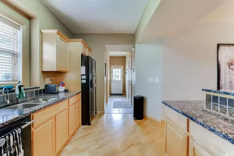 9771 3rd Ave S, Bloomington, MN 55420 photo 7