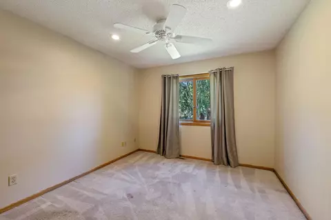 3901 Danbury Trl, Eagan, MN 55123 photo 22