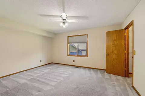 3901 Danbury Trl, Eagan, MN 55123 photo 18