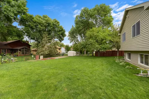 3901 Danbury Trl, Eagan, MN 55123 photo 8