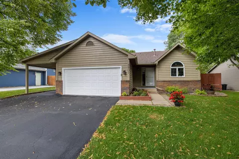 3901 Danbury Trl, Eagan, MN 55123
