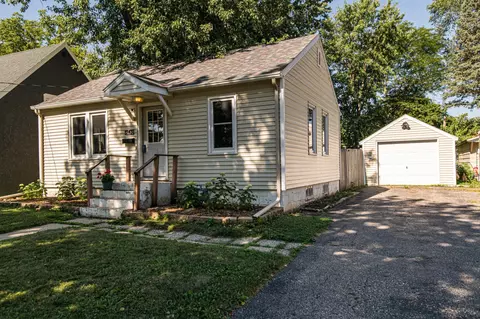 1243 10th Ave SE, Rochester, MN 55904