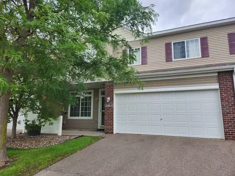 13485 Europa Ct N #5, Hugo, MN 55038