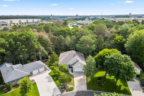 455 Ash St, Shakopee, MN 55379