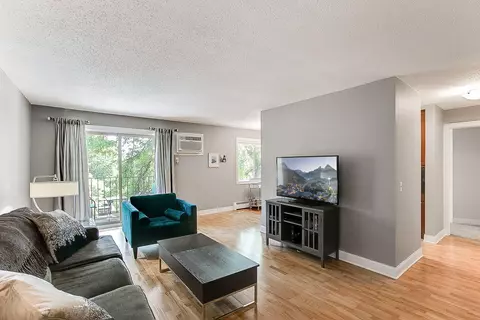 3540 Hennepin Ave #314, Minneapolis, MN 55408