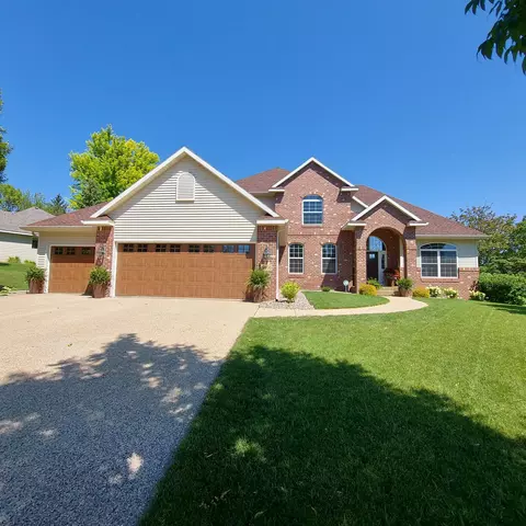 3406 Eagle Ridge Dr W, Willmar, MN 56201