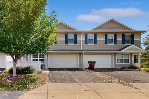 3237 Oak View Dr, Woodbury, MN 55129