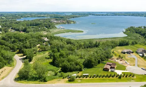 2391 Arrowwood Dr NW, Alexandria, MN 56308