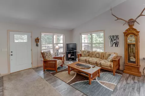603 2nd St S, Walker, MN 56484 photo 3