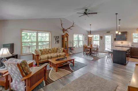 603 2nd St S, Walker, MN 56484 photo 4