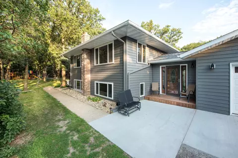 1907 N Mckay Ave NE, Alexandria, MN 56308