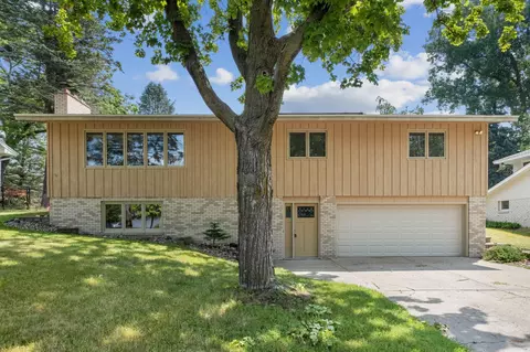 5717 Hansen Rd, Edina, MN 55436