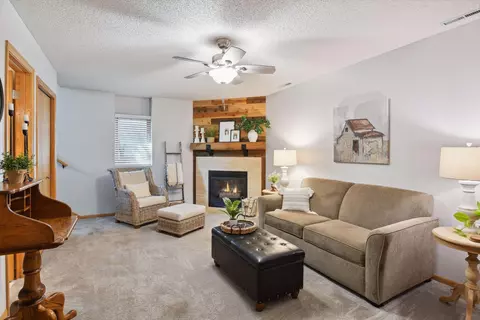 4748 Hampton Rd, Mound, MN 55364 photo 11