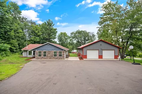 242 3rd Ave E, Knapp, WI 54749