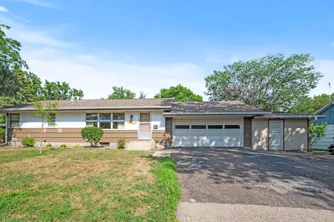 6711 Quincy St NE, Fridley, MN 55432