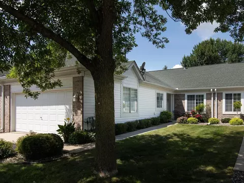 13092 Northrup Trl, Eden Prairie, MN 55347