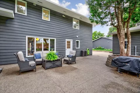 930 3rd St SW, Faribault, MN 55021 photo 2