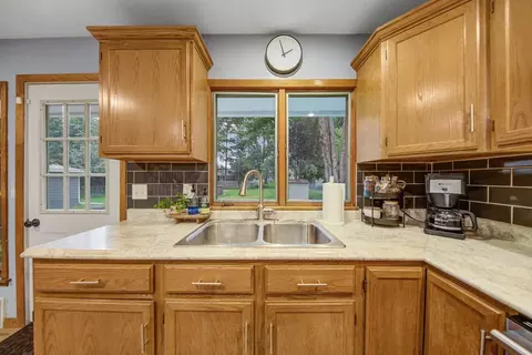 930 3rd St SW, Faribault, MN 55021 photo 26