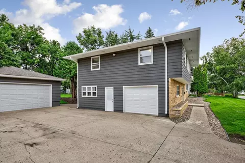930 3rd St SW, Faribault, MN 55021 photo 6