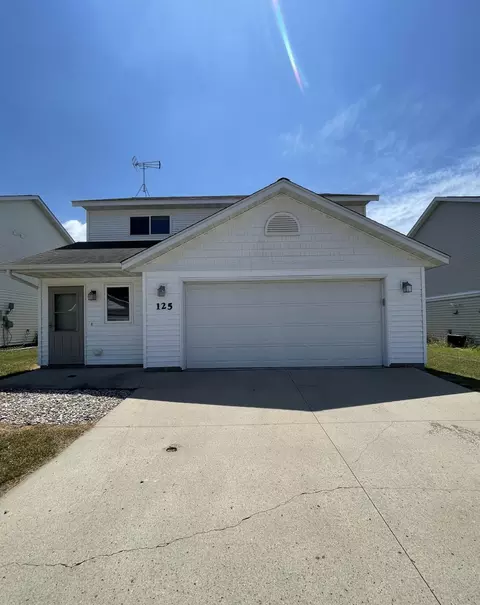 125 Jacob Dr, Mankato, MN 56001