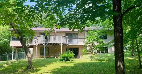 2000 Sumac Ln, Burnsville, MN 55306