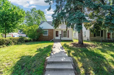 3559 2 12 St NE, Minneapolis, MN 55418