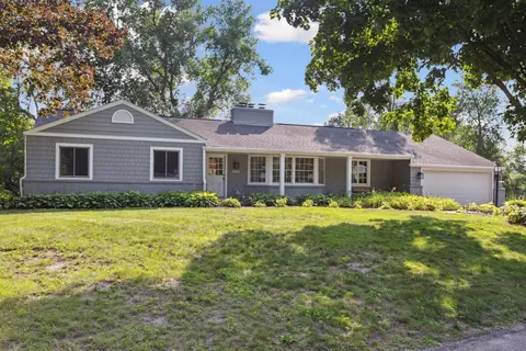 18425 14th Ave N, Plymouth, MN 55447