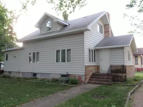 1006 8th St, Westbrook, MN 56183