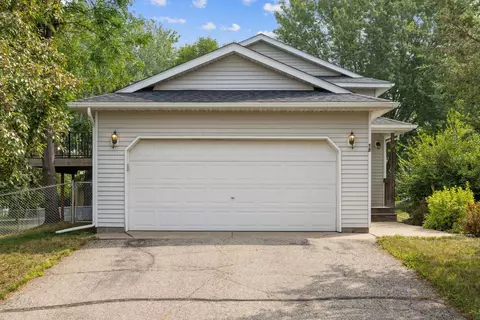 18 7th Ave S, Sauk Rapids, MN 56379